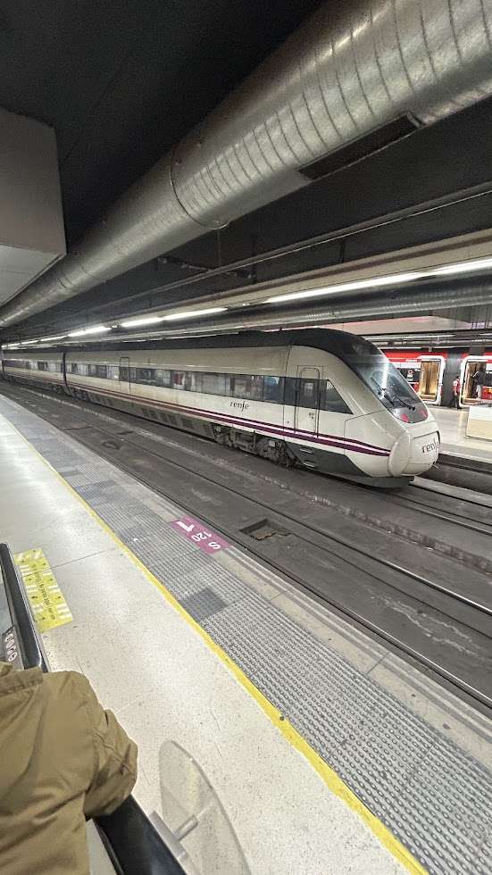 スペイン鉄道を日本語で比較予約するなら。Omioを使うと楽な場面