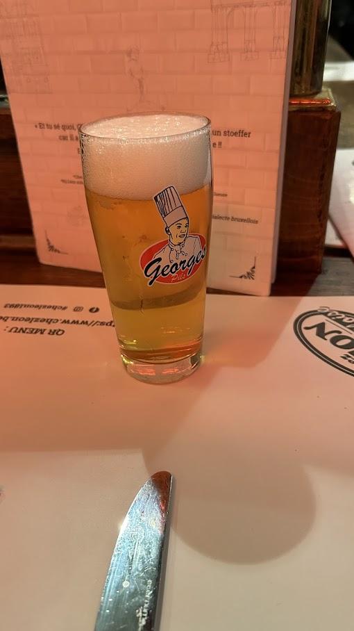 chez-leonで注文したベルギービール