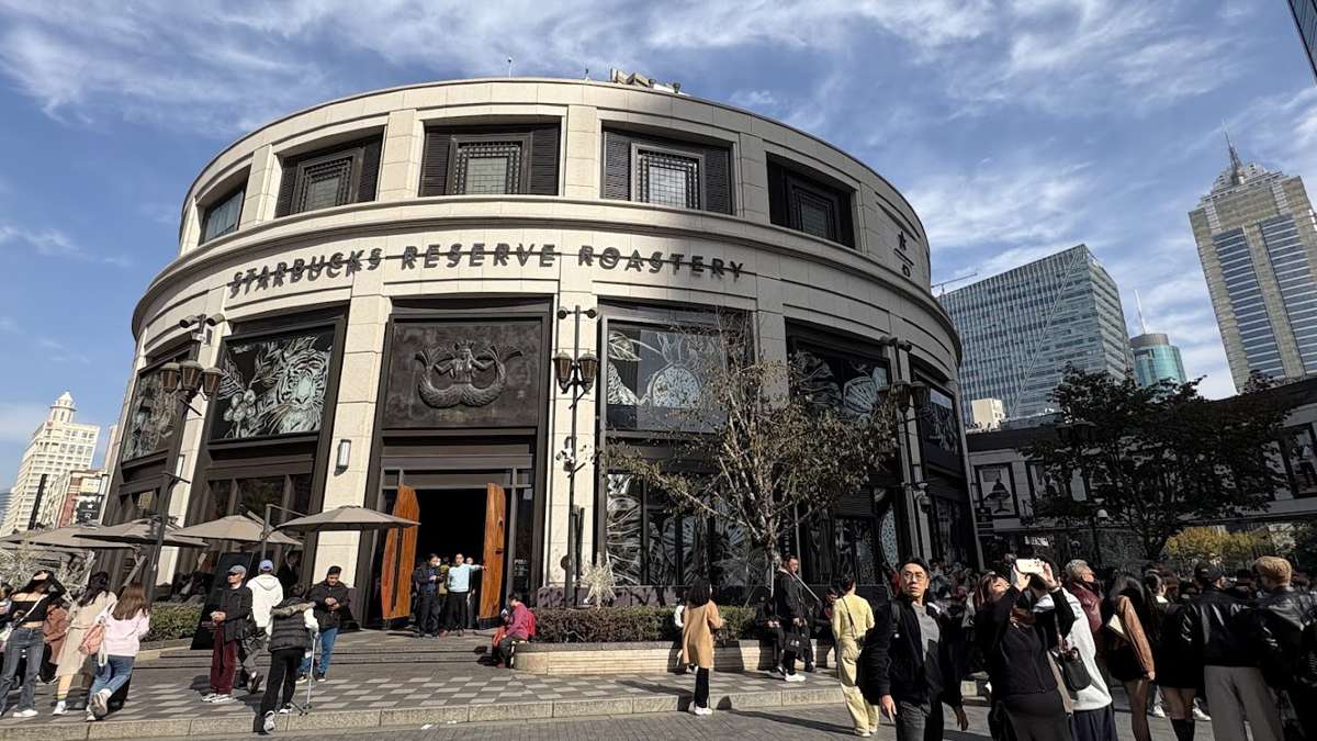 上海のStarbucks Reserve Roastery