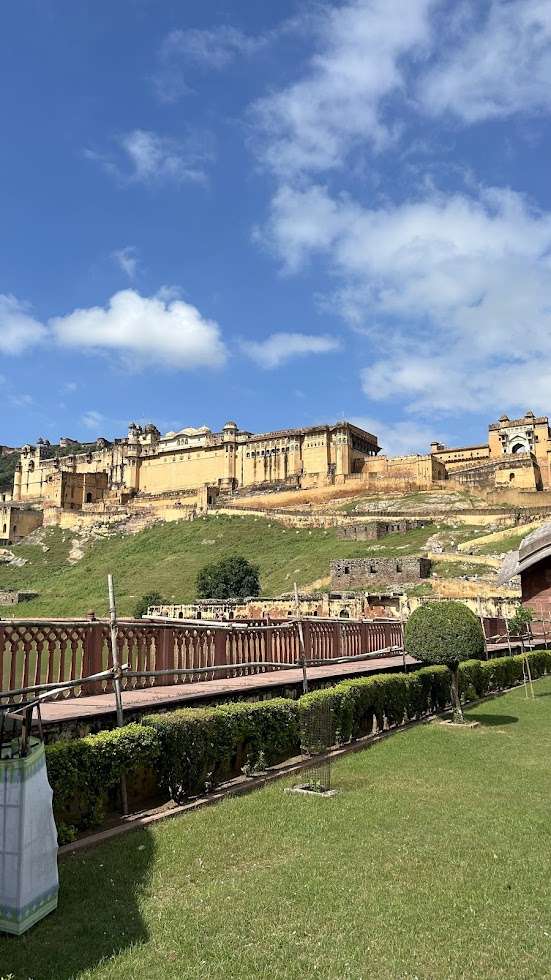 Amber Palace 2