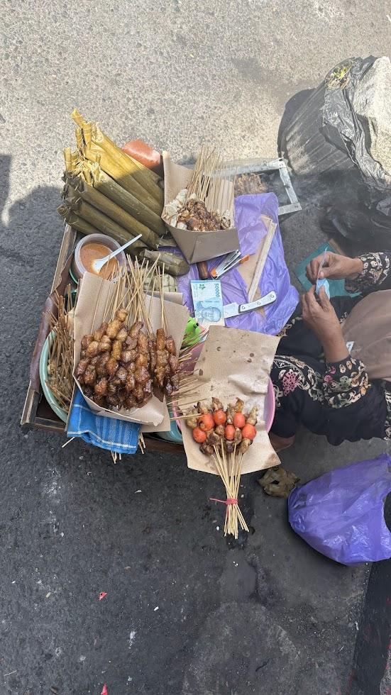 マリオボロ通りで食べたサテカンビン