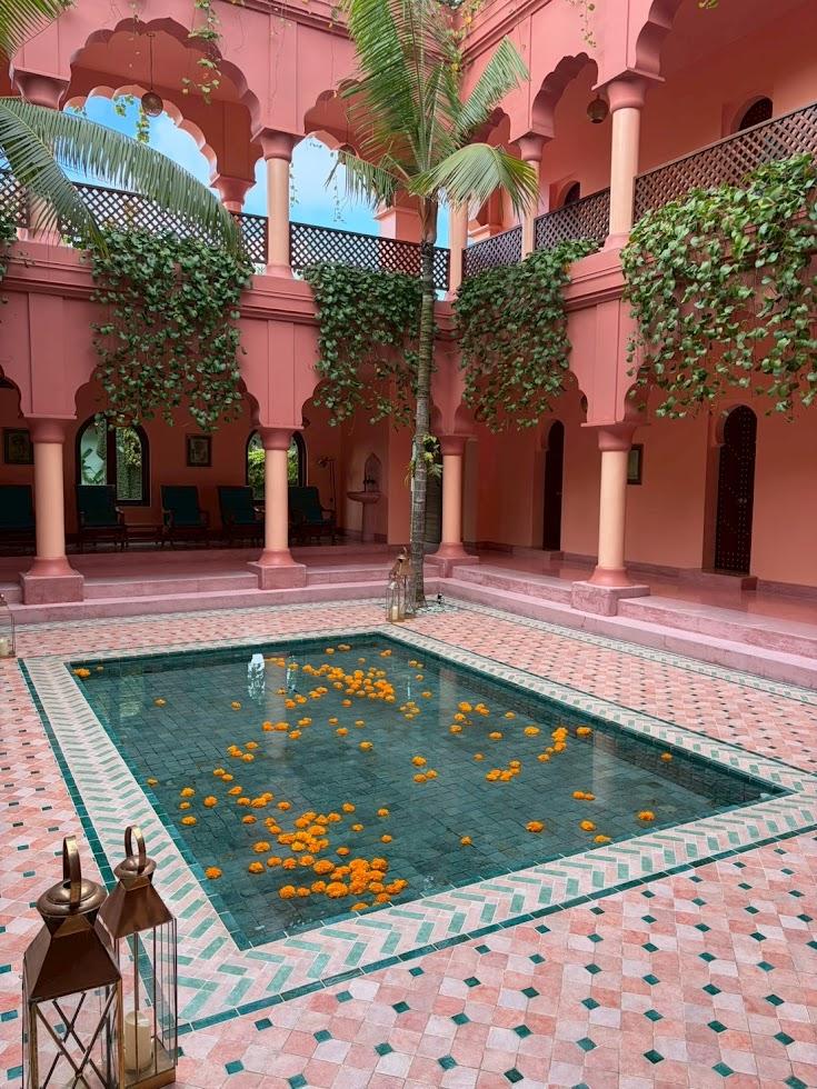 Jewelを見送ってバリへ、スミニャックの夜に旅の速度が緩んだ