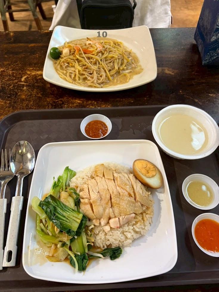 ラオパサで食べたサテーとホッケンミー