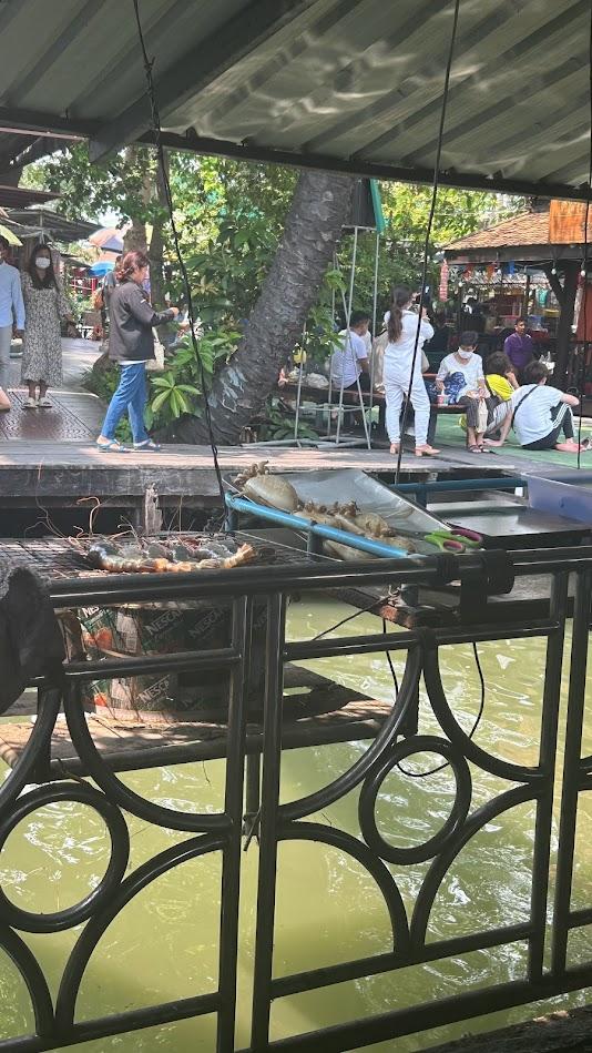 タリンチャン水上マーケット