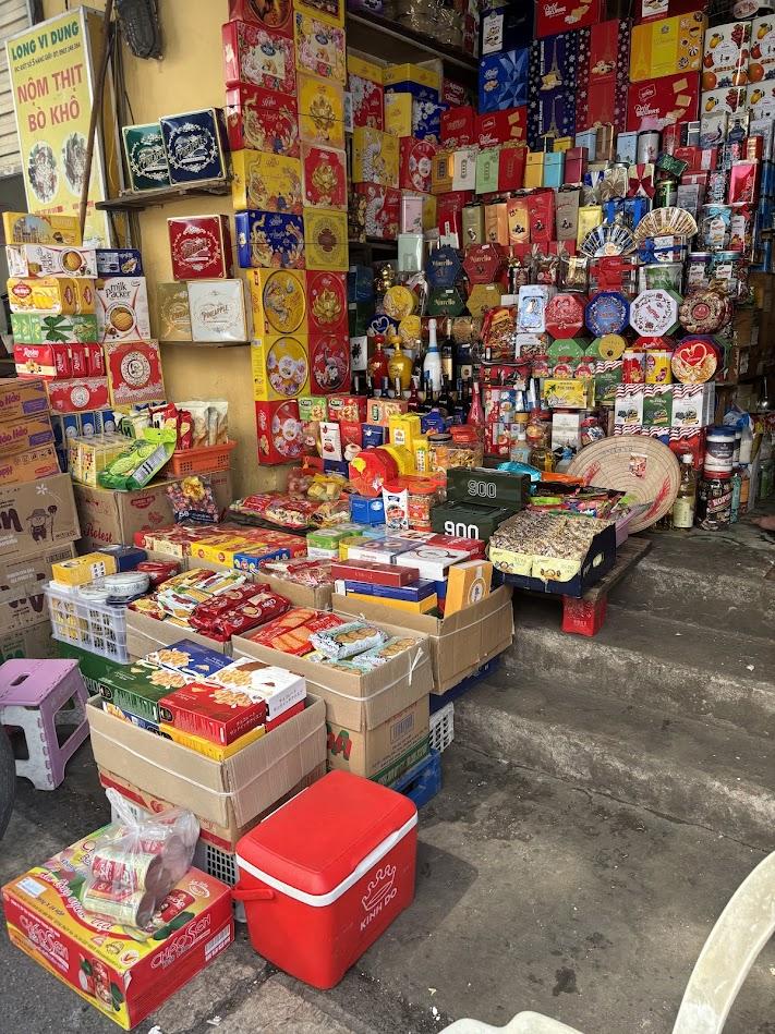 Vietnam General Store